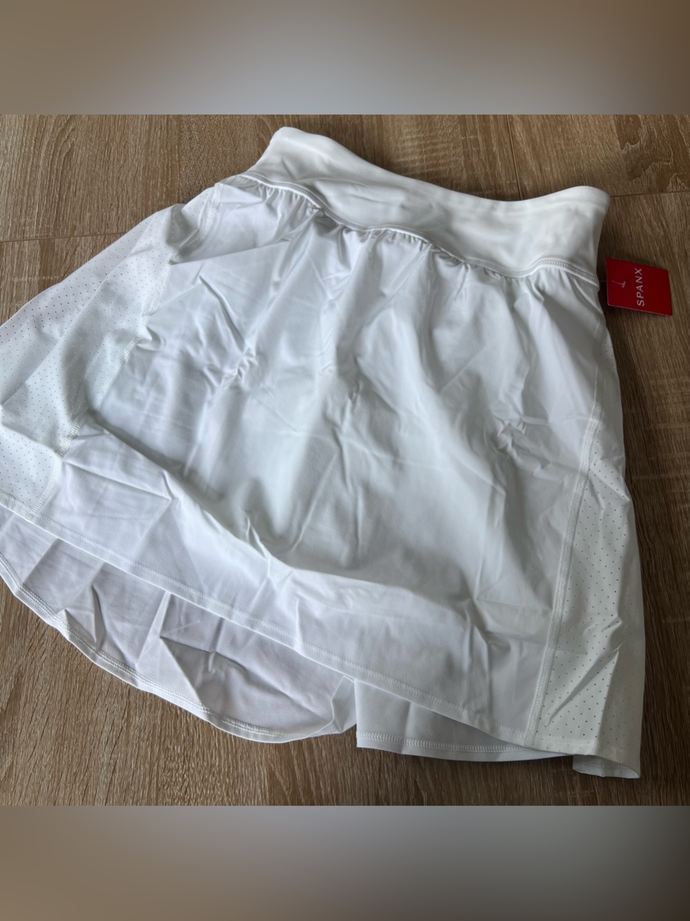 Spanx Get Moving Skort 17” - Picture 3 of 7